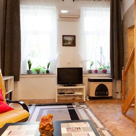 Happy Turtle Apartments 부다페스트 외부 사진